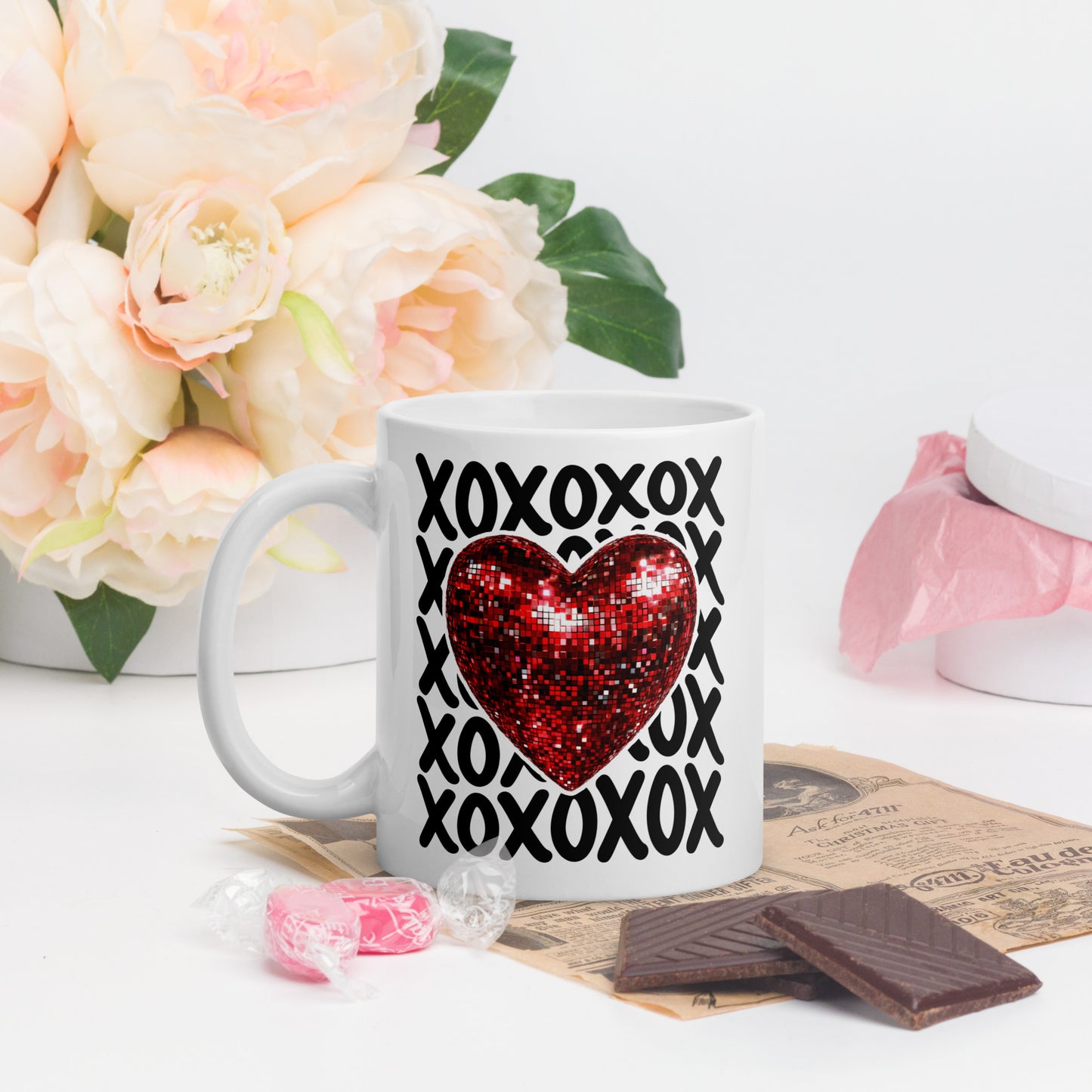 White Glossy Mug, Valentine’s Day Heart XOXO